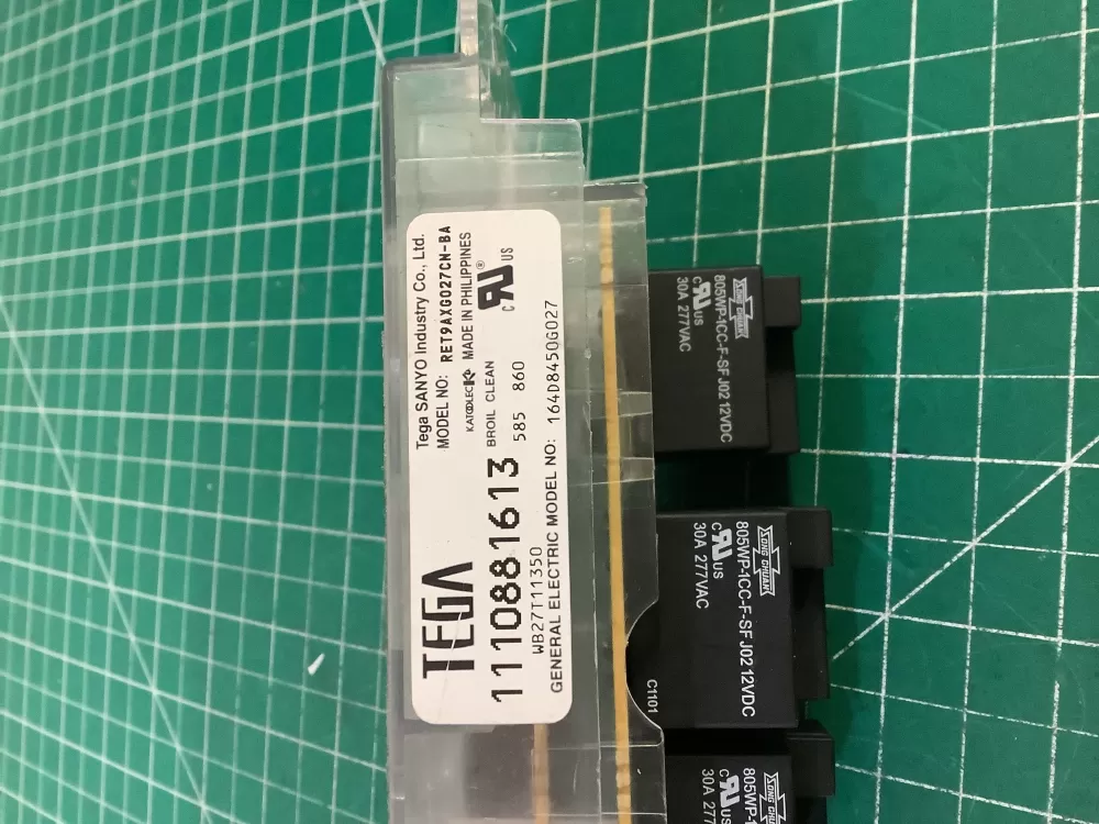 GE 164d8450g027 Oven Control Board Overlay AZ188179 | NRV864