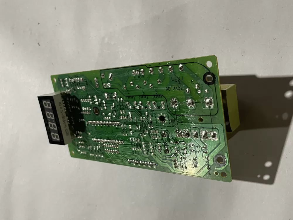 Magic Chef 3514331100-2 Microwave Control Board AZ191534 | Wm1600