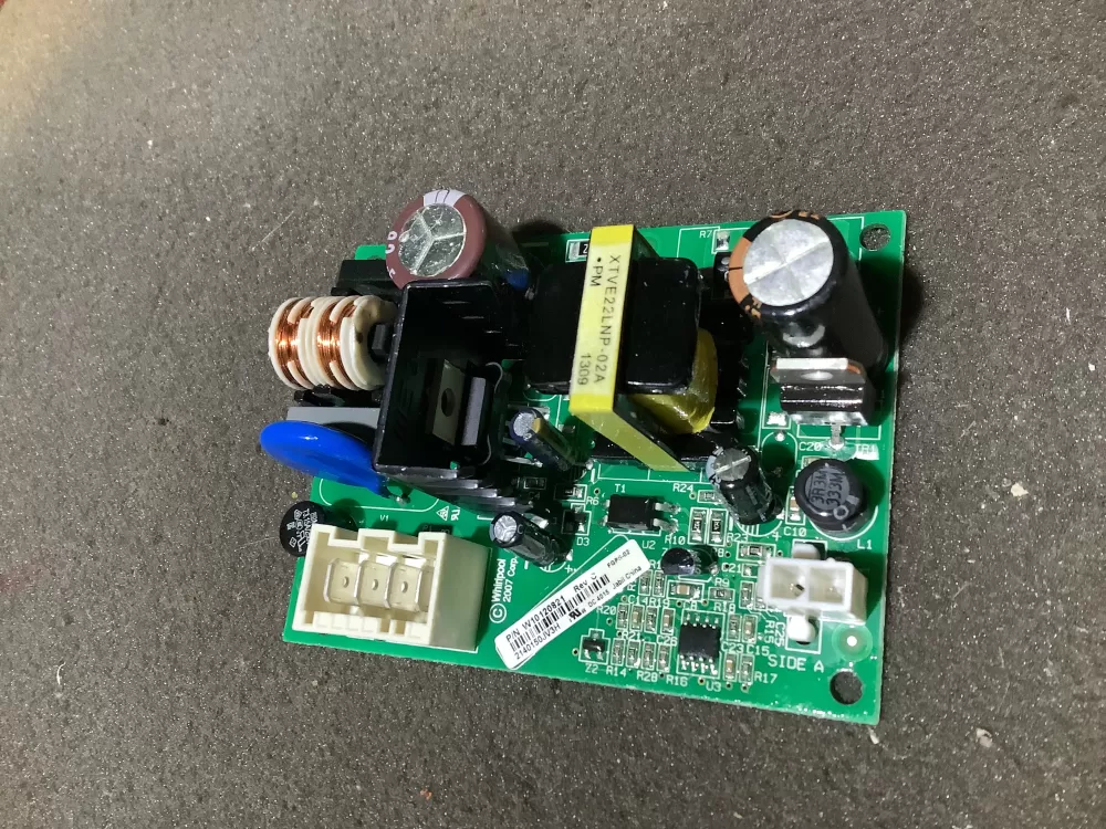 Whirlpool W10120821 Refrigerator Control Board AZ124756 | NR2270