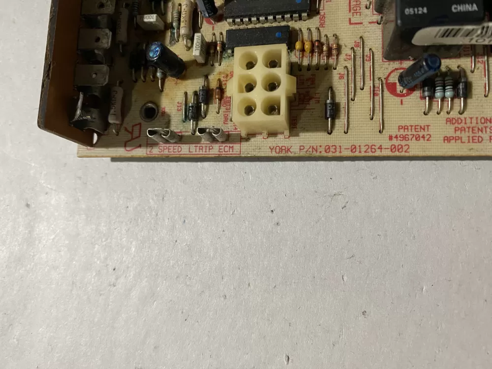York Luxaire Coleman 031-01264-002 Furnace Control Board AZ193723 | BK574