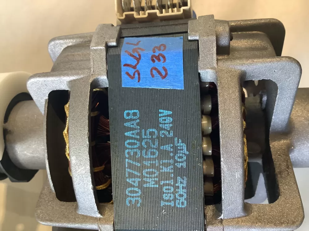Bosch  3047730AA8  00141855 Dryer Drive Motor