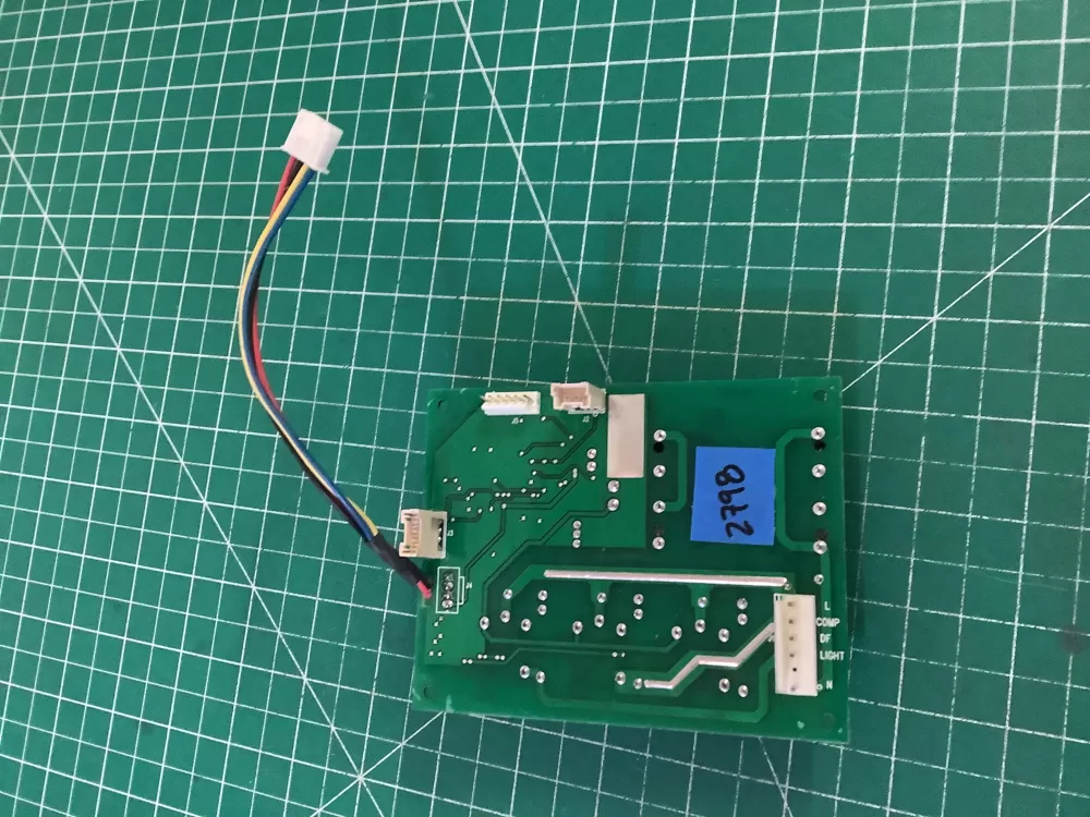 CoreCentric Freezer Electronic Control Board 216979700 AZ203272 | NR2798