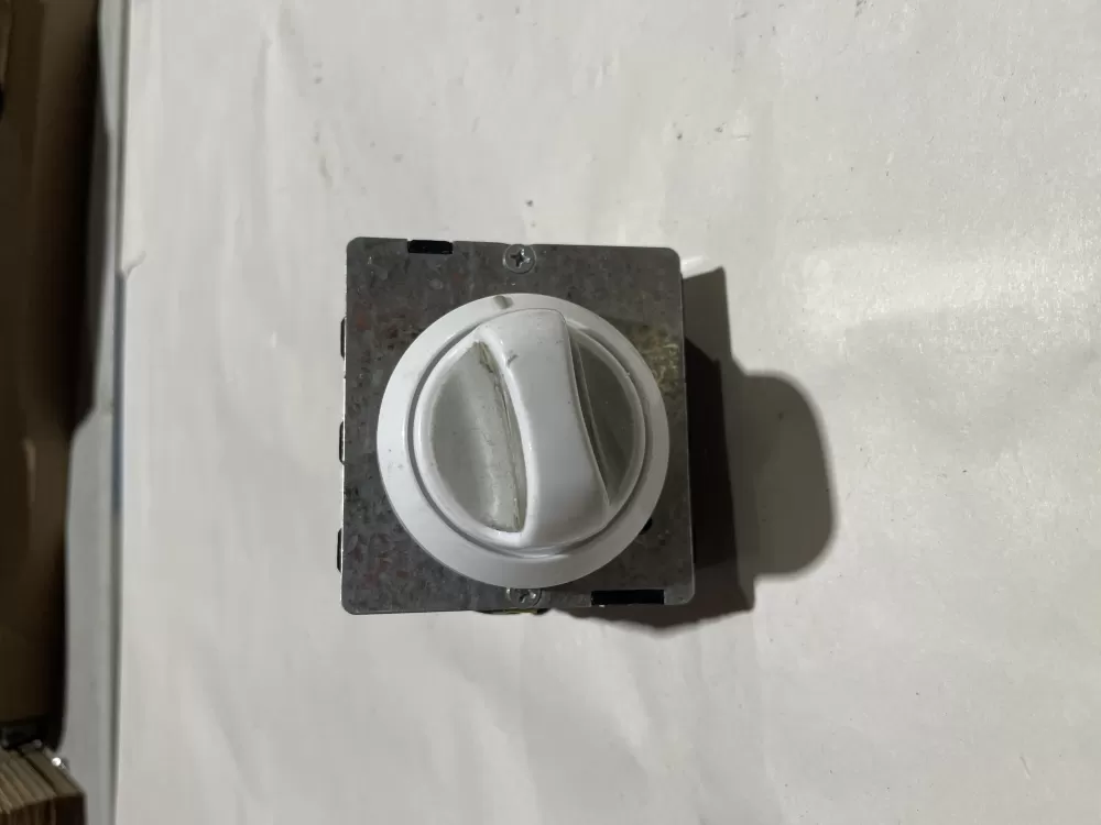 Frigidaire  Kenmore  Electrolux AP3212303 936649 131960800 PS724617 Dryer Timer