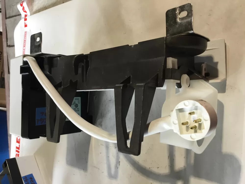 WR30X10093 WR30X0327 GE REFRIGERATOR ICE MAKER AZ149335 | SL276