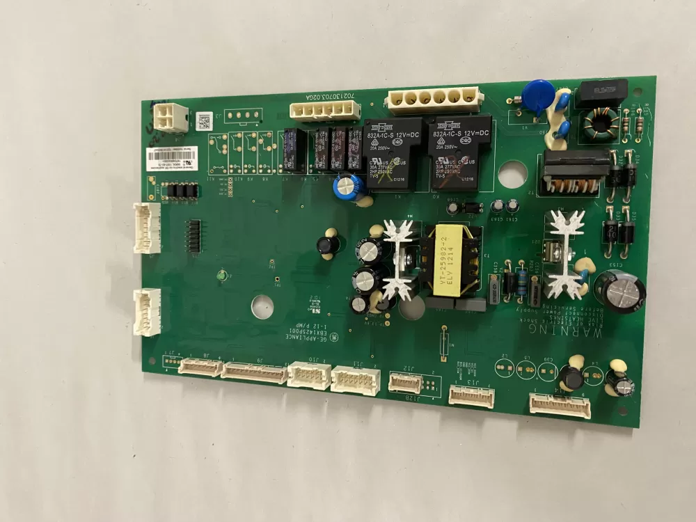 GE 197D8502G501 EBX1425P001 70213070402GA Refrigerator Control Board