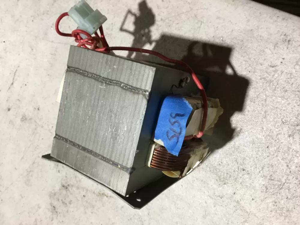 Panasonic  Haier  Kenmore E306927   E306921  MD-101ABR-1 Microwave Transformer