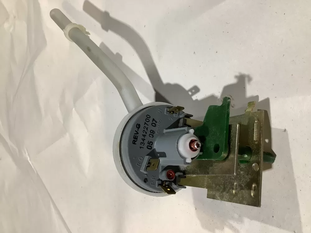 Frigidaire 134422700 Washer Crosley Pressure Switch Water Level AZ103796 | Sl53