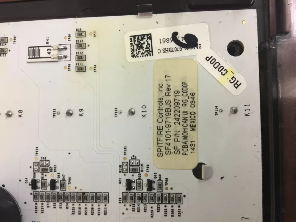 Frigidaire dispenser control Board 242209719 AZ32790 | NR177