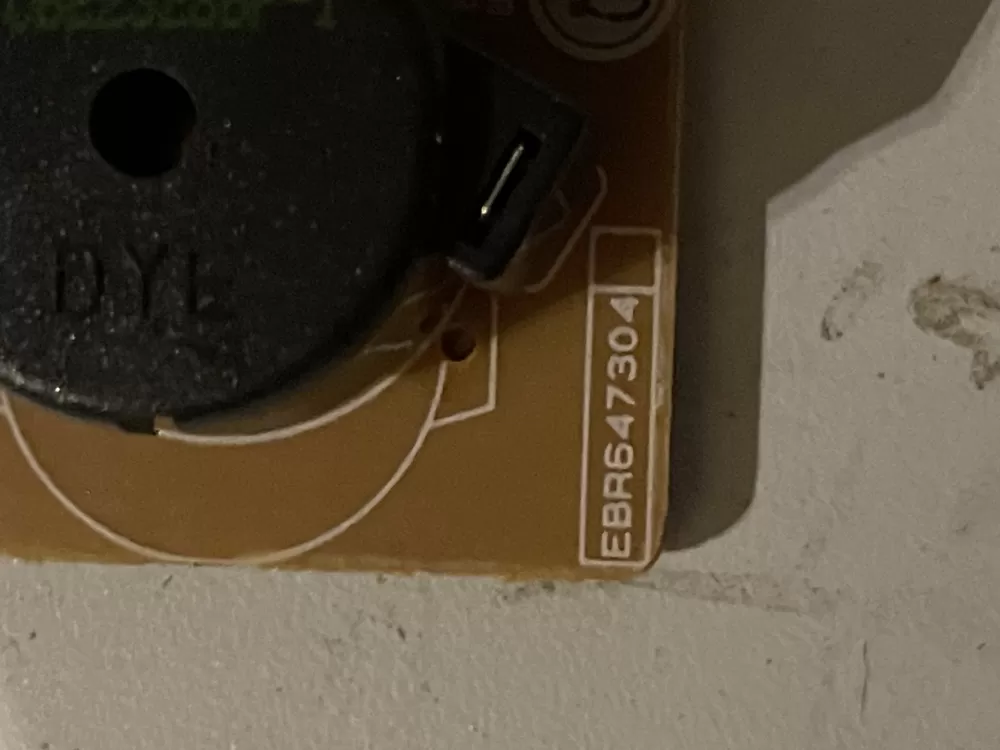 LG Kenmore EBR647304 Refrigerator Control Board Buzzer AZ32093 | Wm105