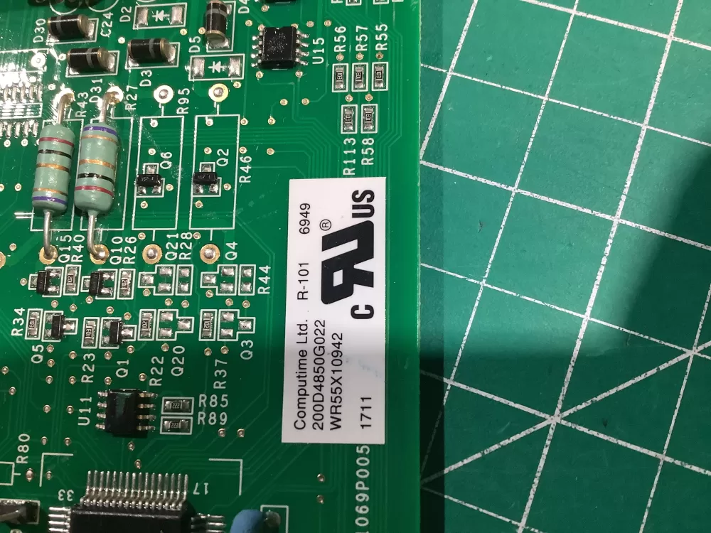 GE 200D6221G028 EBX1110P002 Refrigerator Control Board AZ141662 | NR1087