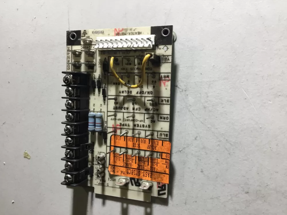 Carrier Cepl130226 01 Hk61ea005  Easy Select Control Board AZ44896 | NR853