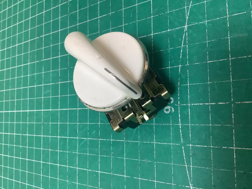 GE 131795900 Dryer Switch Start AZ224628 | SLA116