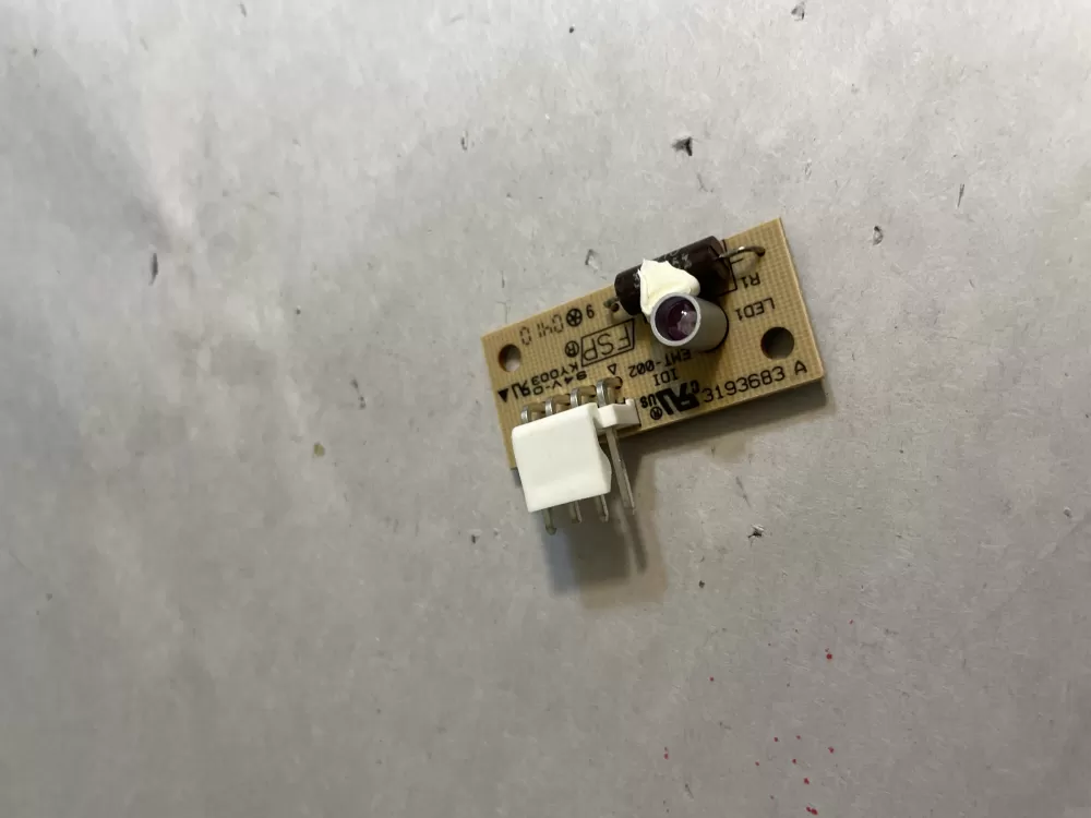 Refrigerator Control Board 3300704 AZ194676 | Wm560