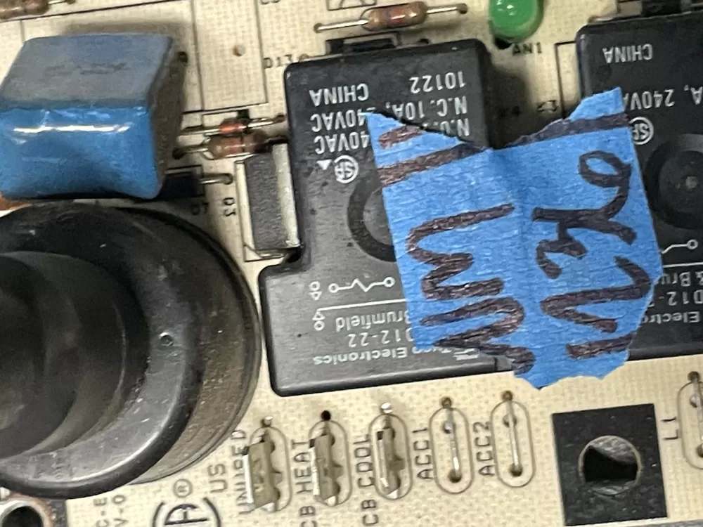 Lennox Rheem 46994 001 1097 502 Furnace Control Board AZ17935 | WM1236