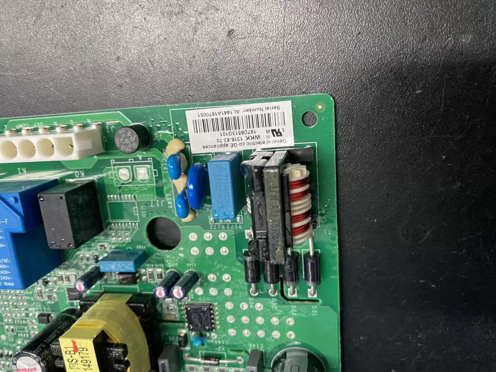 GE 197D8513G101 70213160102GA Refrigerator Control Board AZ21180 | BK626