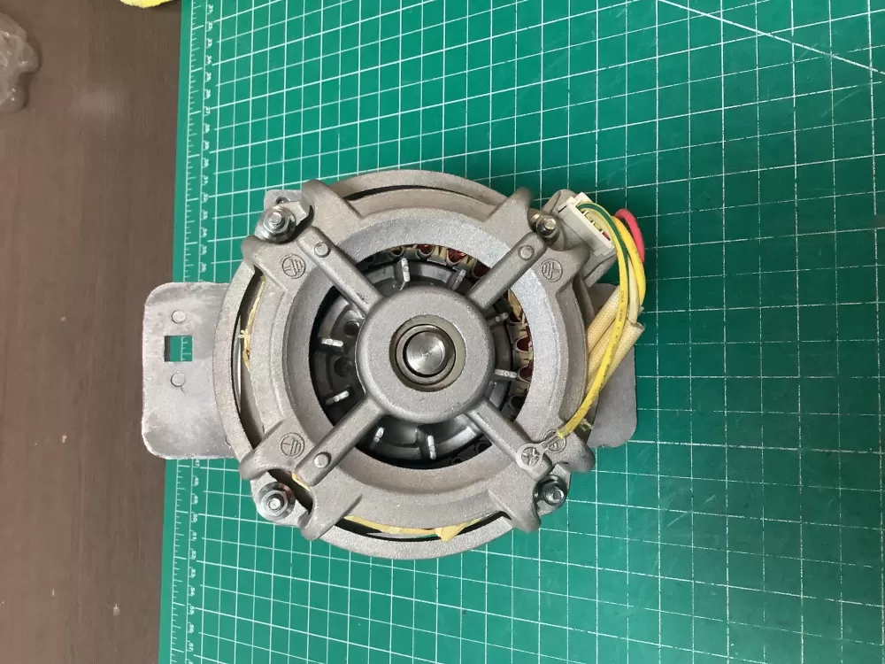 Whirlpool W10677715 WPW10677715 Washer Drive Motor AZ224206 | SLA150