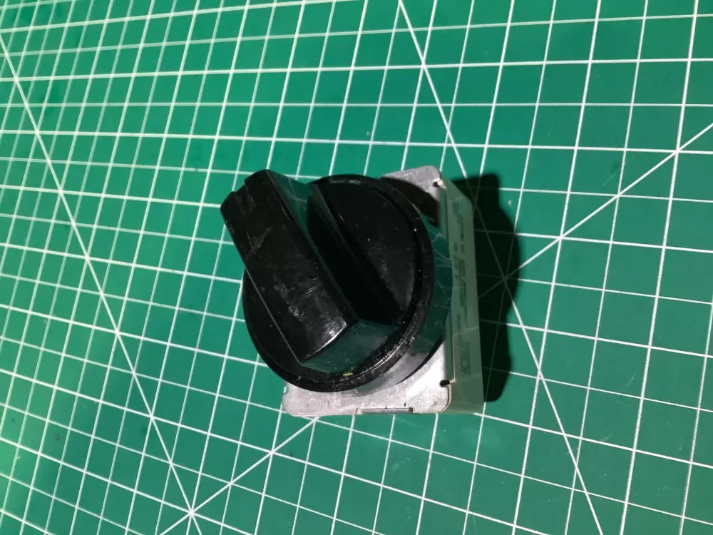 GE Hotpoint Kenmore 164D1816P006 Range Switch AZ129528 | NR2323