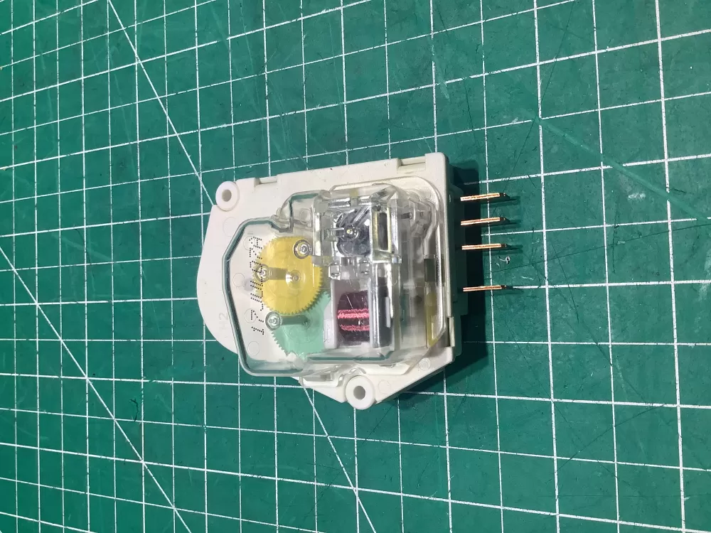 Frigidaire Kenmore AP2111929 12762 Refrigerator Defrost Timer AZ143213 | AR647