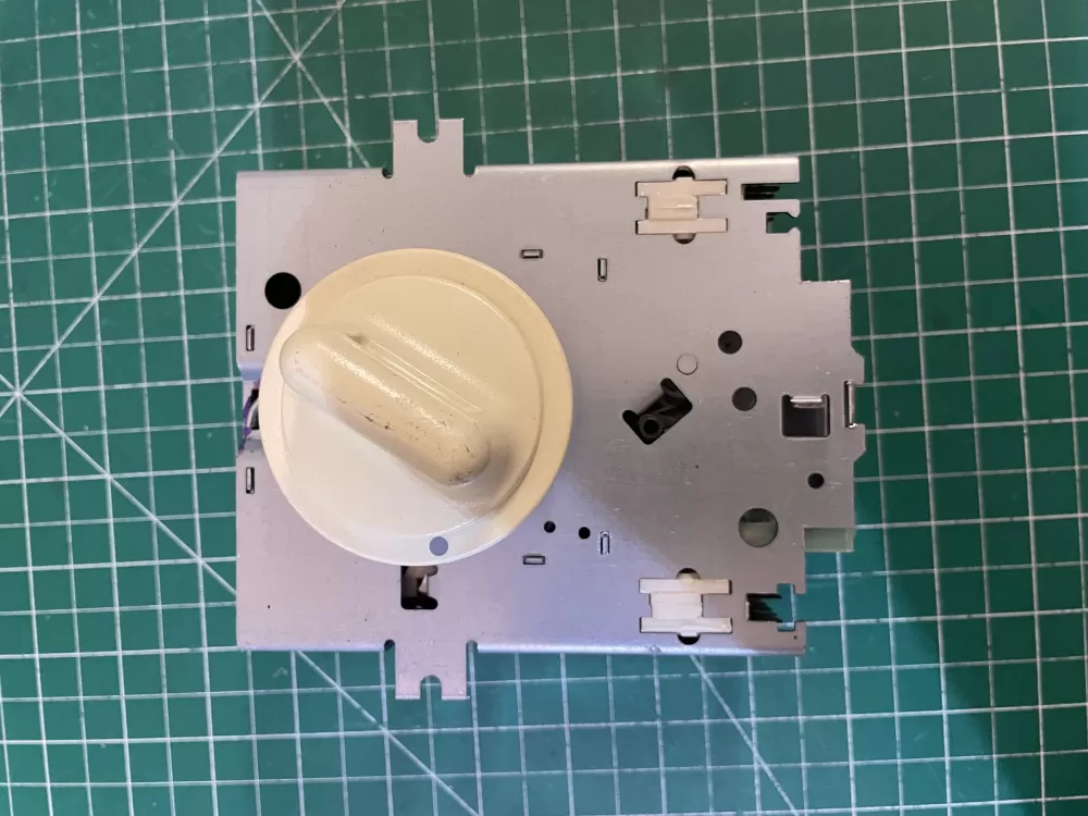 Speed Queen Washer Timer 202705 AZ193222 | KM1628