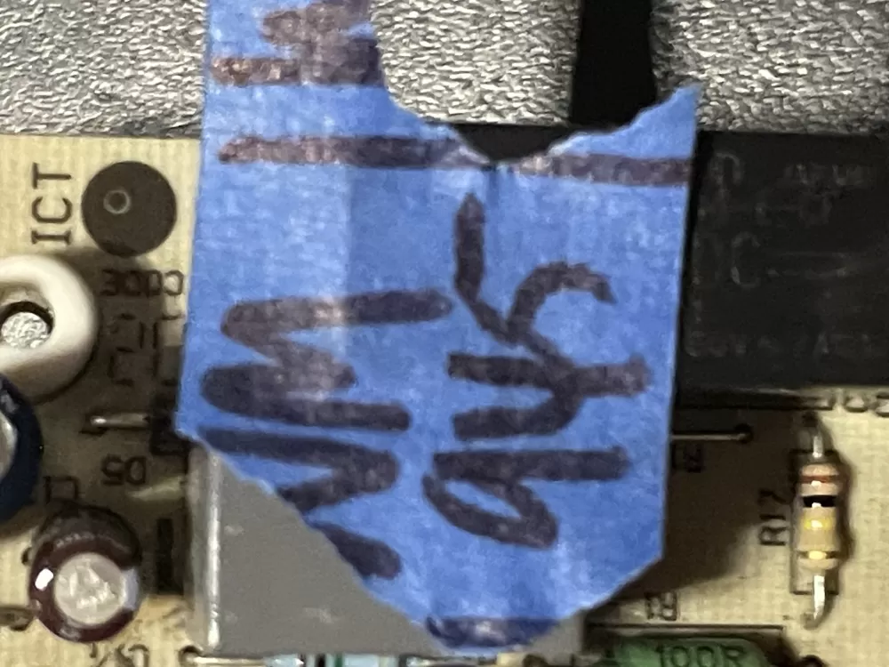 Frigidaire 240545401 Refrigerator Control Board AZ30016 | WM945