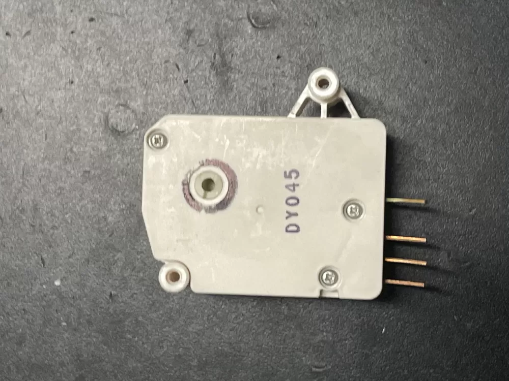 GE 162D6022P25 Defrost Timer 120V 10A Refrigerator  TMDJX45RE9 AZ24120 | WM813