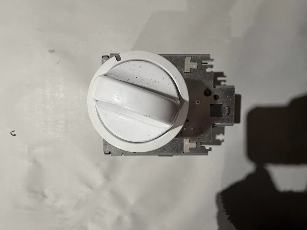 Frigidaire White Westinghouse 137394000 Washer Timer Control AZ213276 | KM468