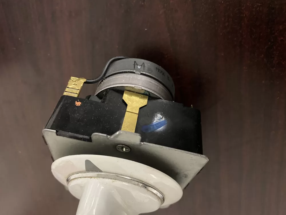 GE 572D520P019 WE4M189 Dryer Timer AZ32988 | BK1682