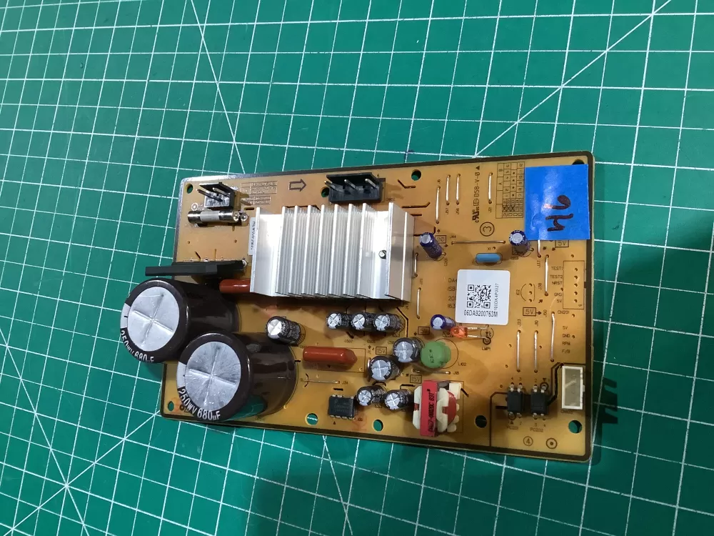 Samsung DA92 00763M Refrigerator Control Board Inverter AZ152856 | NR46