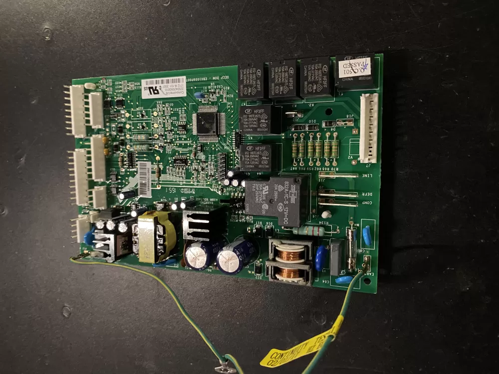 GE 225D4205G010 EBX1069P007 Refrigerator Control Board