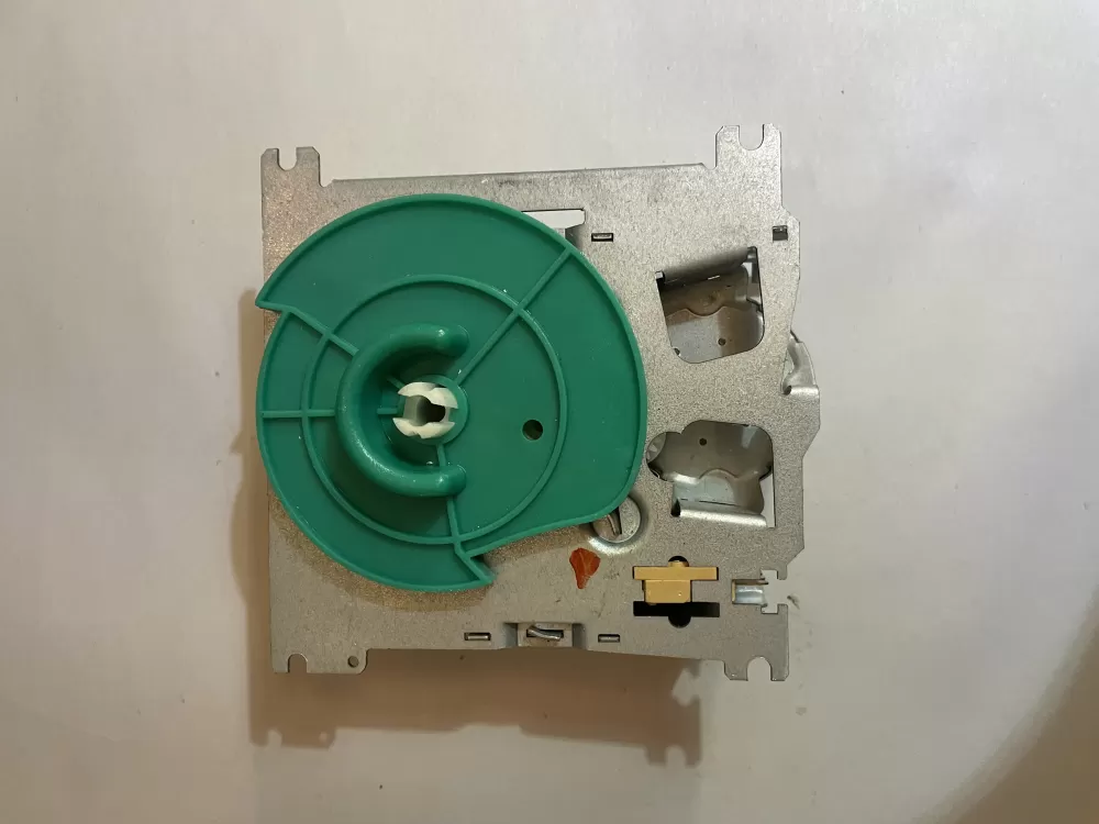 GE  Amana  Kenmore 165D4779P008 Dishwasher Timer