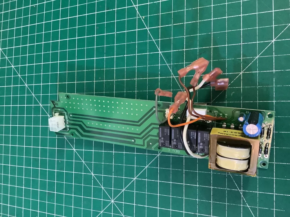 Frigidaire 40498600 Refrigerator Control Board Dispenser