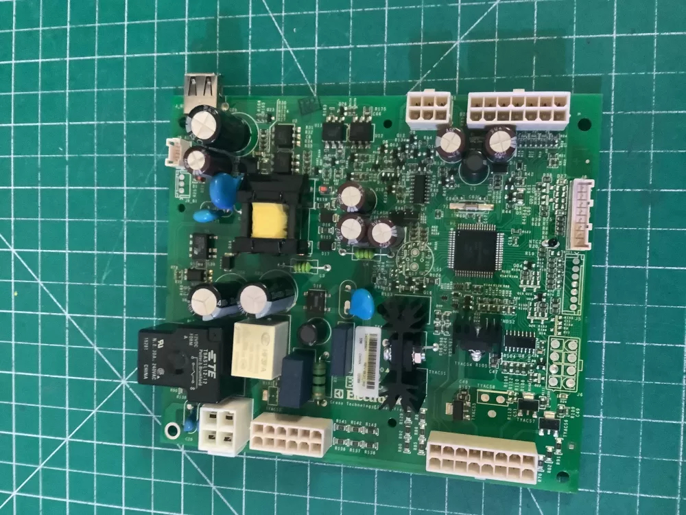 Frigidaire 5304497976 Refrigerator Main Control Board AZ208030 | NR430