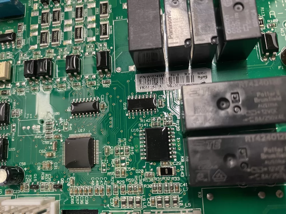 Whirlpool KitchenAid Kenmore Jenn Air Refrigerator Control Board AZ13717 | BK769