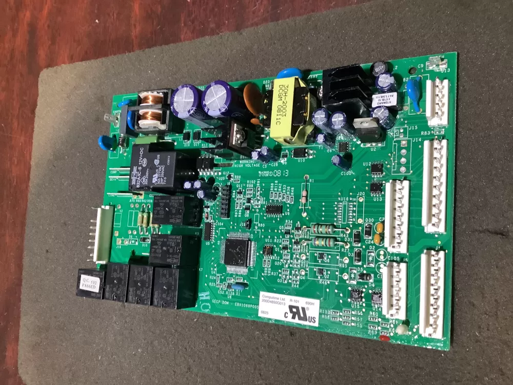 GE  Hotpoint 200D4850G013 EBX1069P005 Refrigerator Control Board