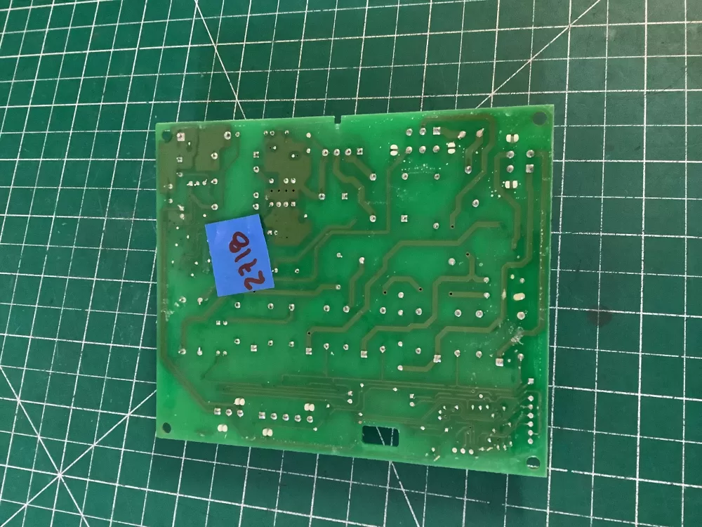 Whirlpool W10259855 W10156840 Refrigerator Control Board AZ185108 | NR2718