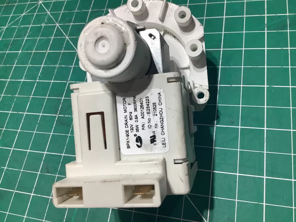 Crosley  Frigidaire  Kelvinator  Kenmore 154736201 5304492415 A00126401 Dishwasher Drain Pump