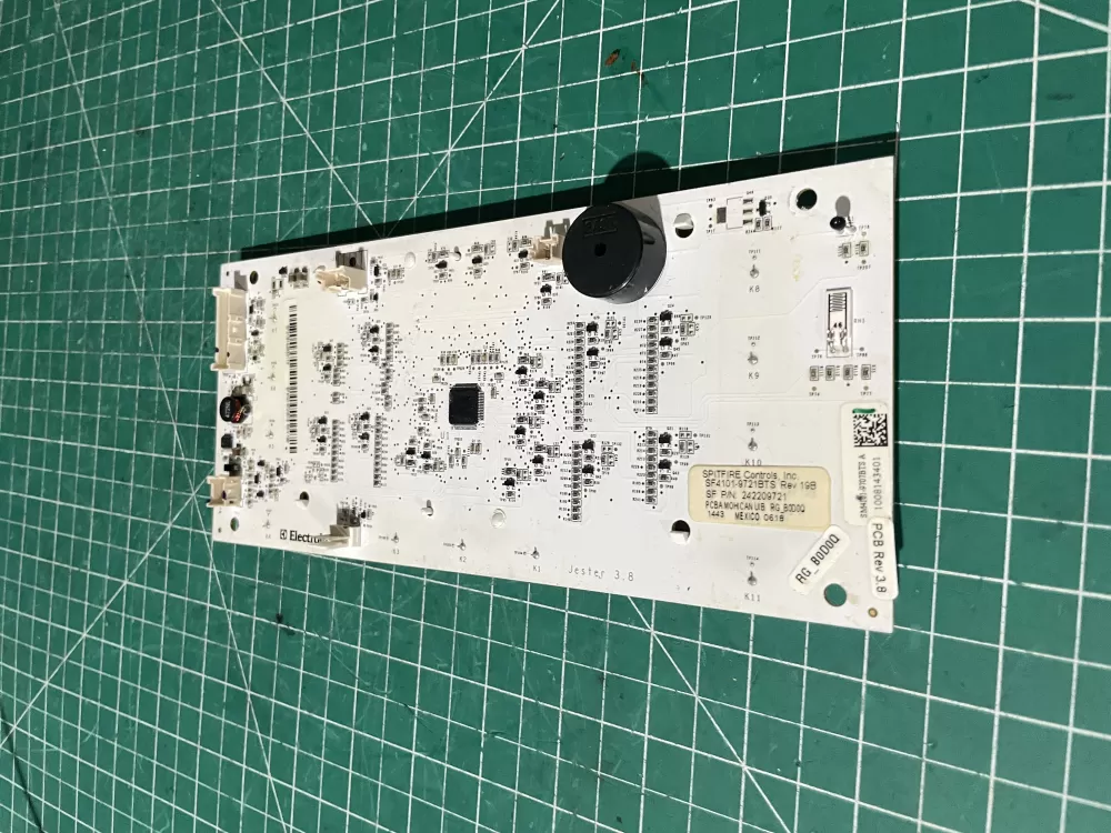 242209721 Frigidaire Board - Control