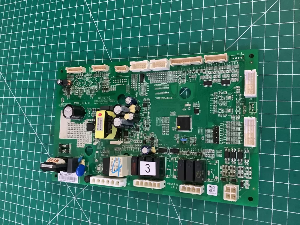 GE 197D8523G101 70213260402GA MB6075LLC Refrigerator Control