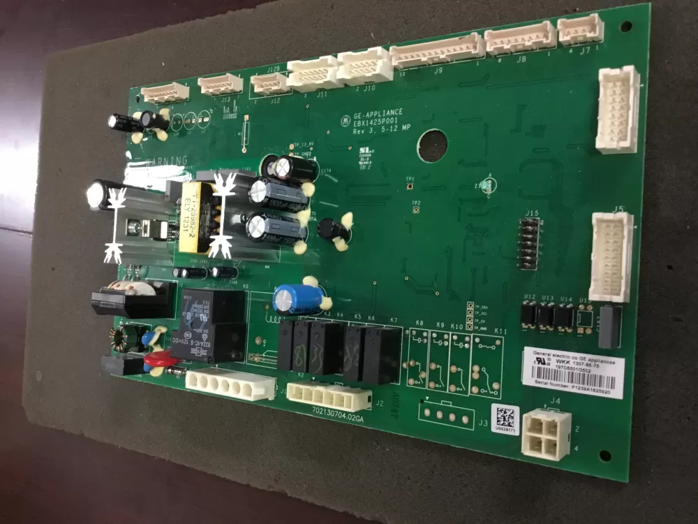 GE 197D8501G502 EBX1425P001 70213070402GA Refrigerator Control Board