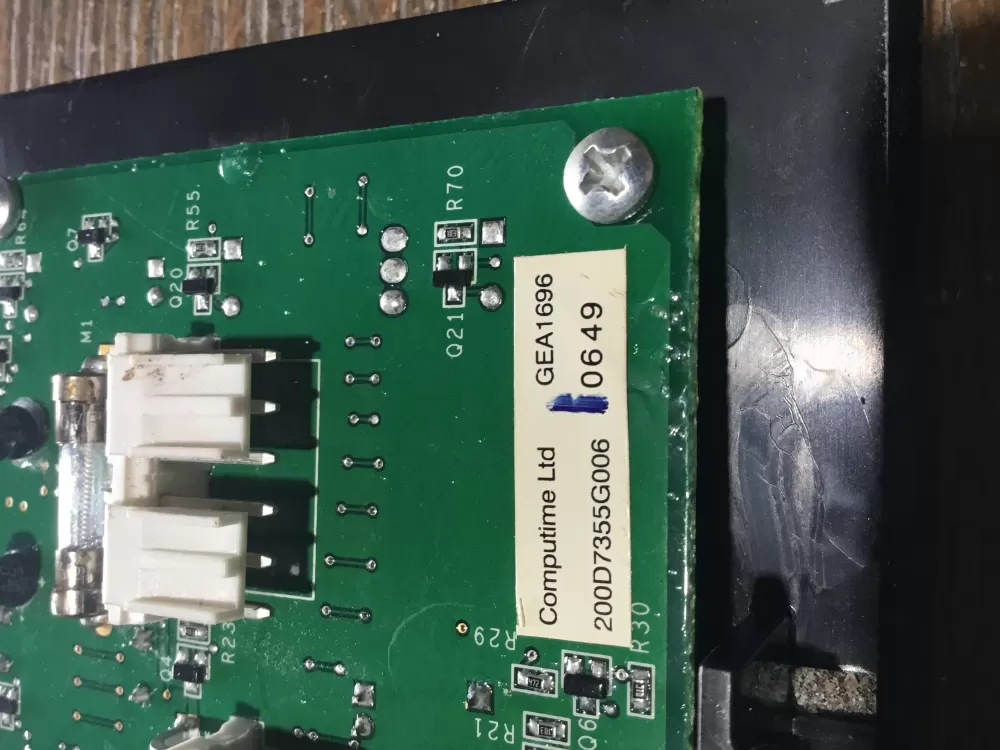 GE Hotpoint 200D7355G006 Refrigerator Control Board Dispenser AZ52116 | NR1871