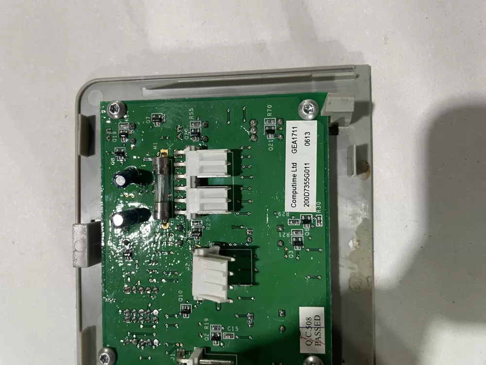 GE 200D7355G011 Refrigerator Control Board  AZ157021 | KM1119