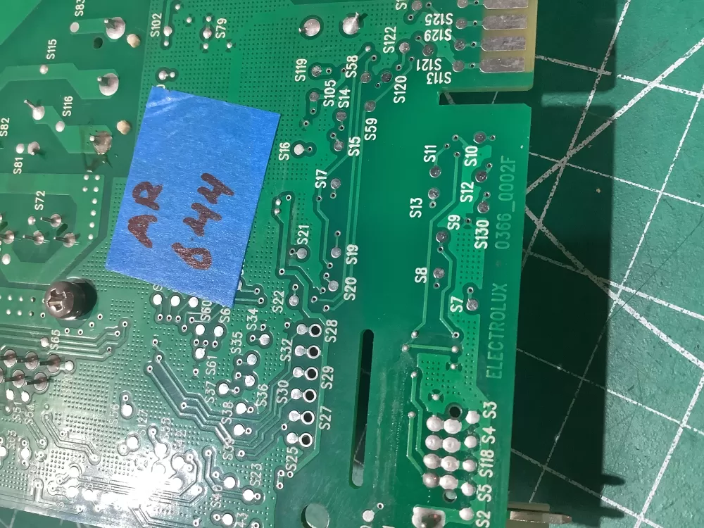 Samsung refrigerator power control board AZ196740 | AR644