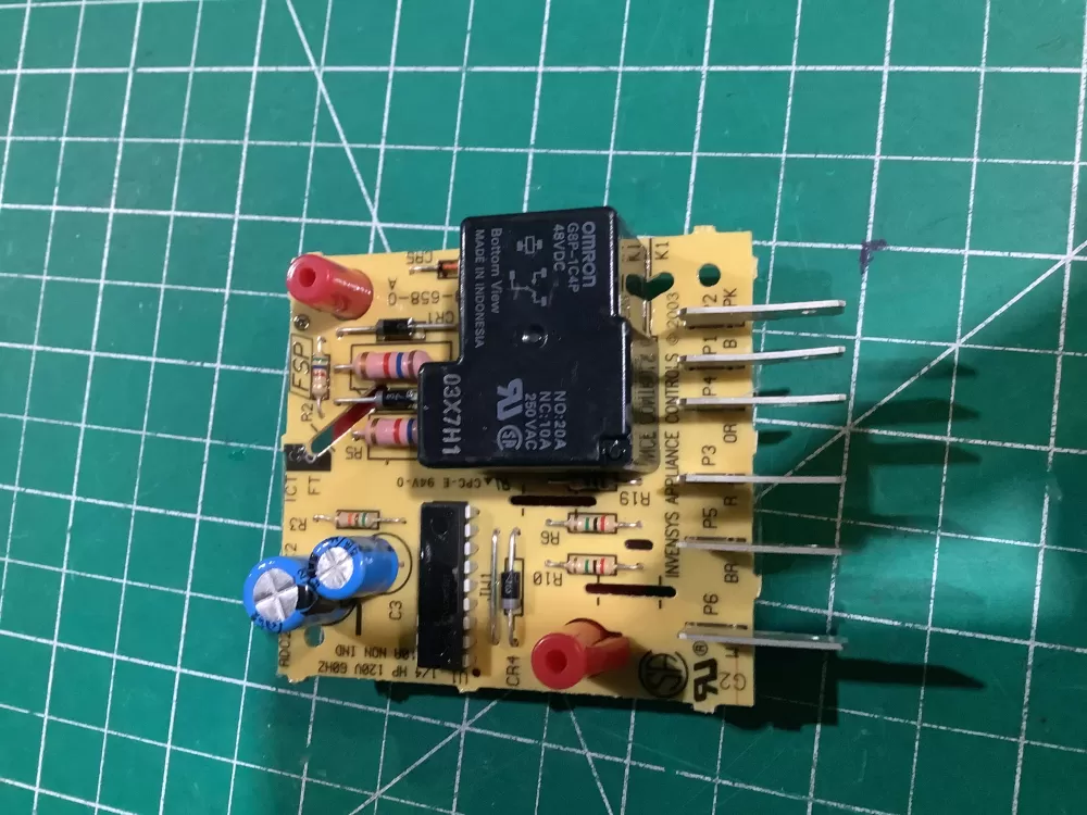 Whirlpool 4388932 2303824A Refrigerator Defrost Control Board  AZ149006 | NR2490