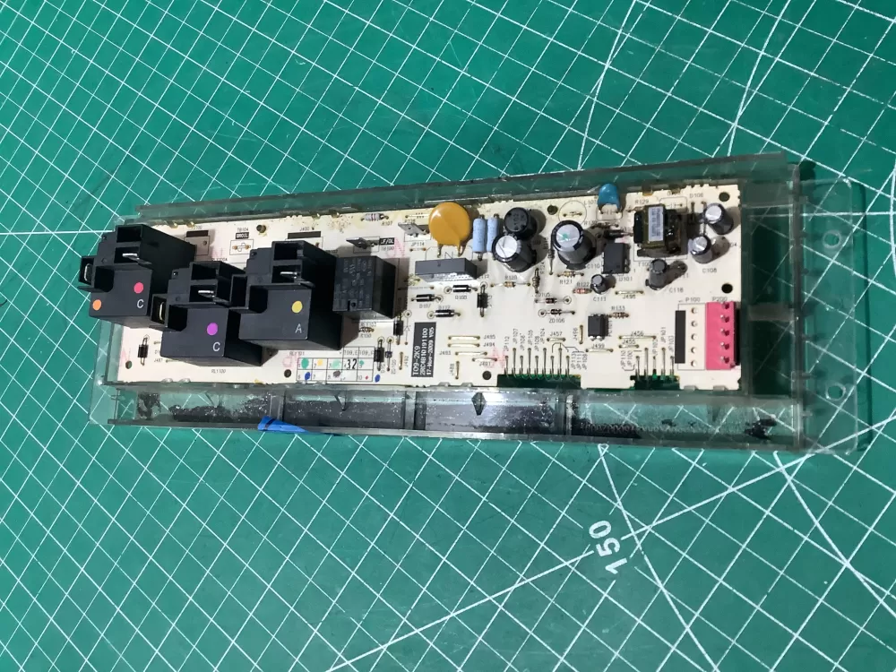 GE 164D8450G032 WB18X20153 Range Control Board AZ188551 | AV803