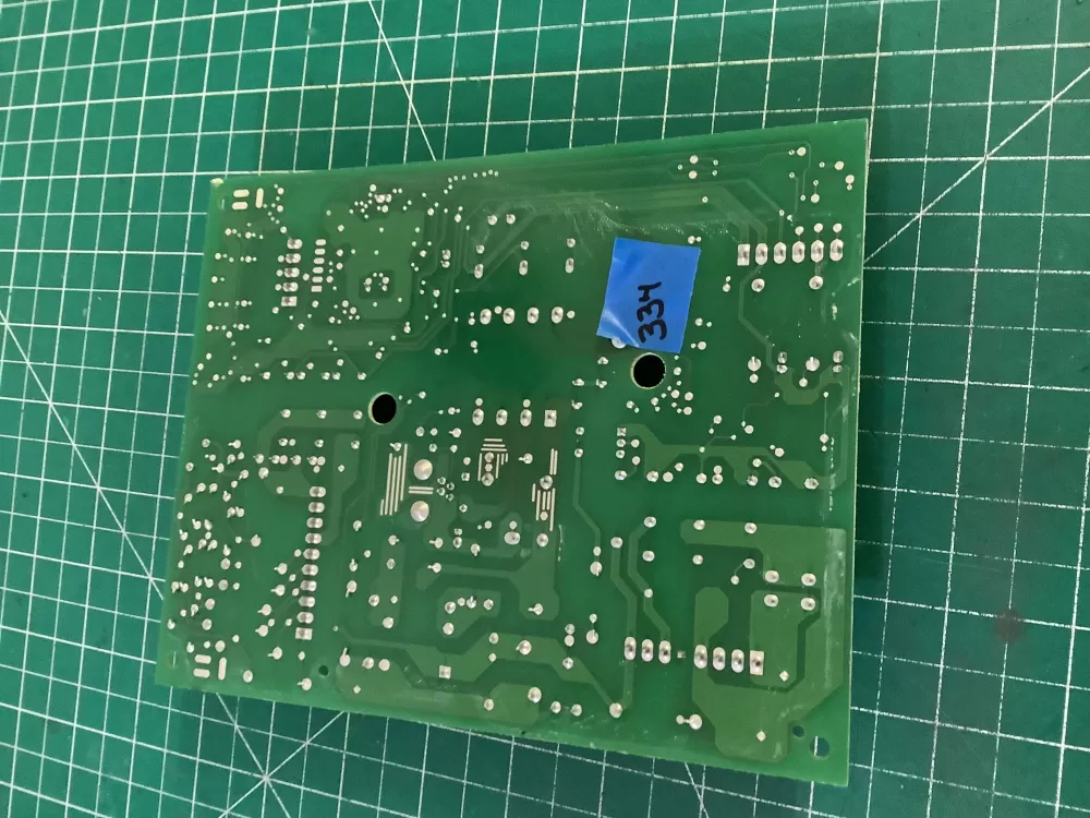 Whirlpool Maytag W10312695B Refrigerator Control Board AZ204139 | NR334