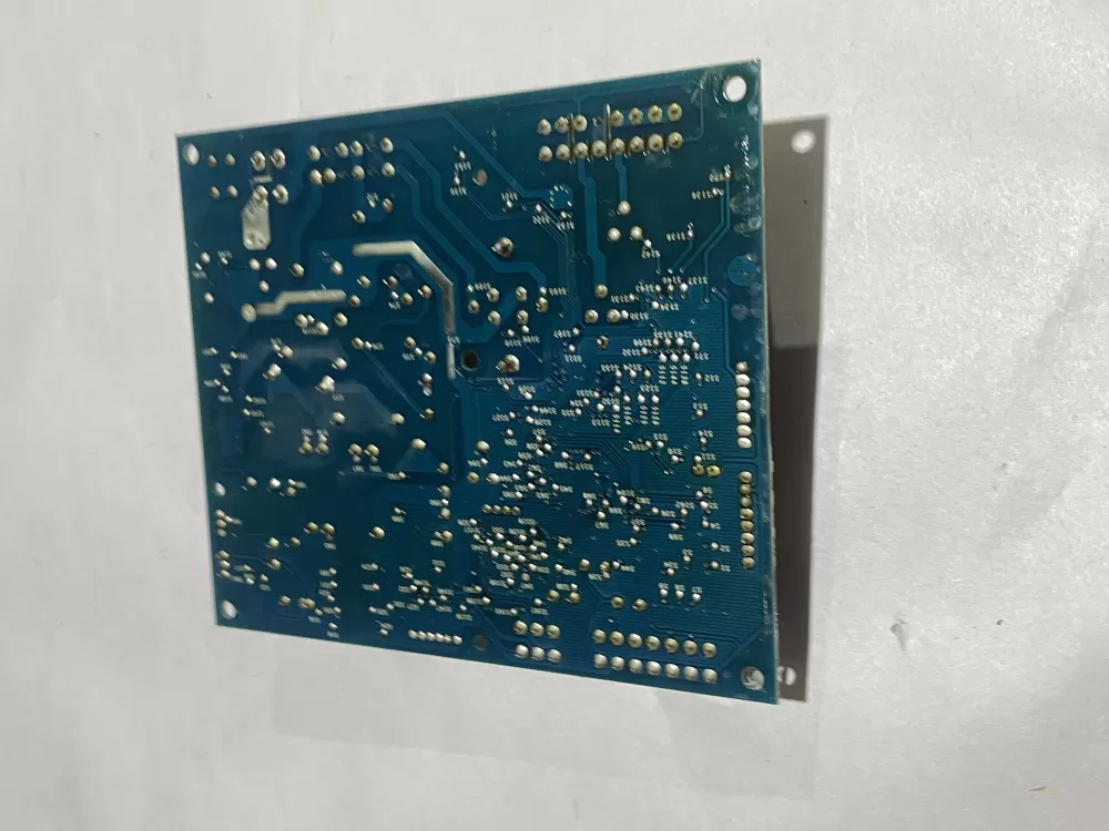 Frigidaire Electrolux F52725 02H Refrigerator Control Board AZ137551 | Wm2195