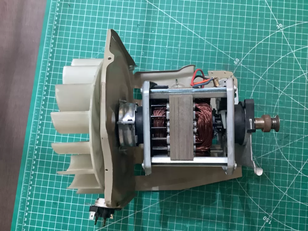 GE Frigidaire 212D1613G003 Dryer Motor AZ217692 | SLA63