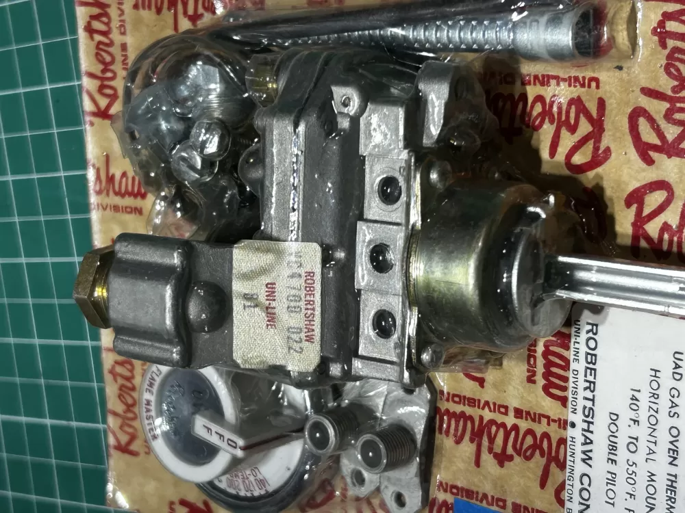 Genuine Robertshaw Gas Oven Thermostat VC 4700 022 AZ169159 | Sl235