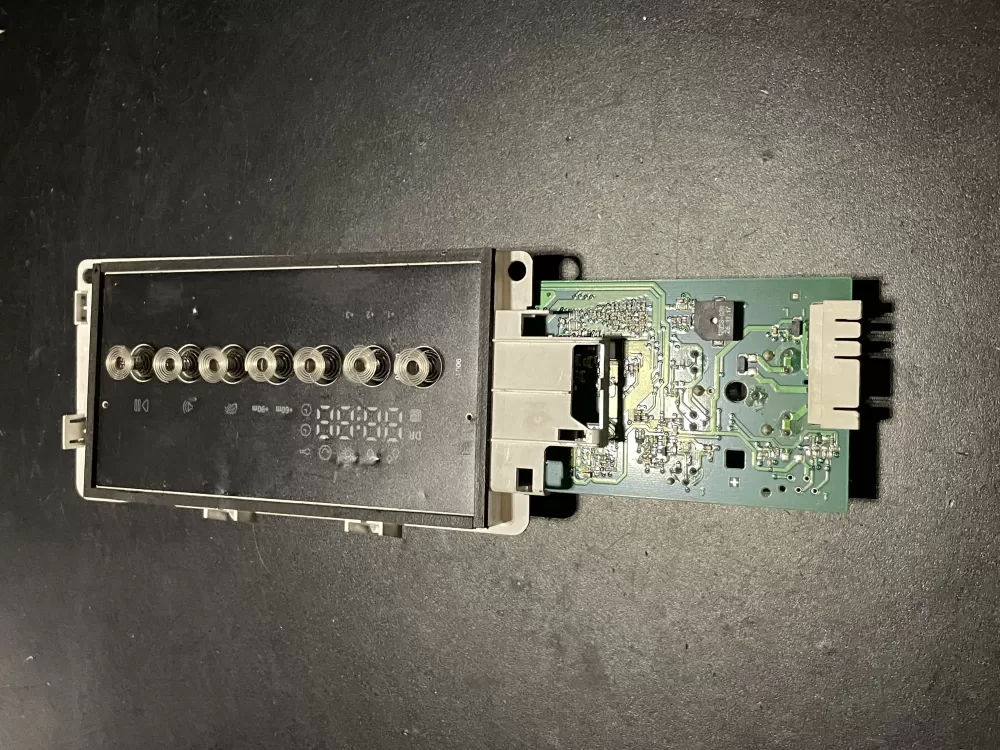 Bosch 766627-10  9000910812  EPW66350 CONTROL BOARD