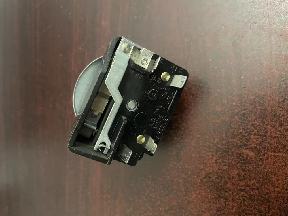 Whirlpool W10295576 Range Infinite Switch AZ93167 | KM1657